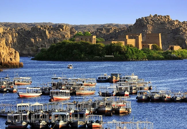 4-Day Cairo & Aswan Adventure: From Pyramids to Temples