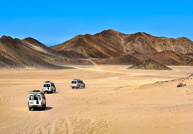 Hurghada Bedouin Desert Safari by Jeep 4x4